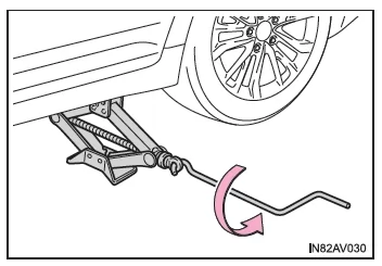 Toyota Avensis. Austauschen einer Leichtmetallfelge gegen eine Leichtmetallfelge