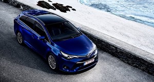 Toyota Avensis Betriebsanleitung