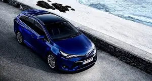 Toyota Avensis Betriebsanleitung